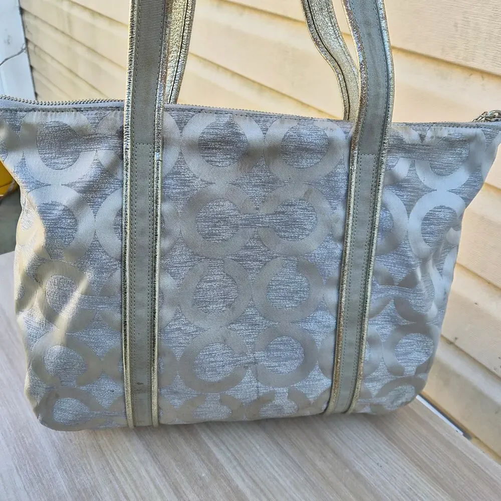 Y2K Coach Poppy Glam Tote - Silver Metallic Signature C Handbag
